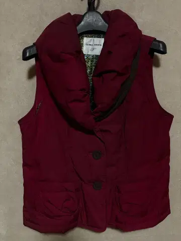 GLOBAL SWITCH 버건디 다운 베스트 미사용 새상품