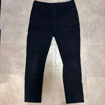 BEAMS 네이비 치노 팬츠 L 사이즈