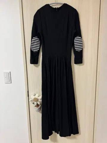 보더스 앳 발코니 위켄드 맥시 드레스 원피스 블랙