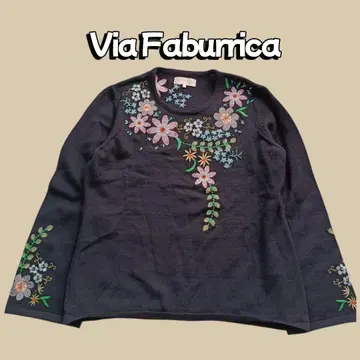 via Faburica 플라워 꽃무늬 자수 긴팔 니트 블랙 프리 사이즈