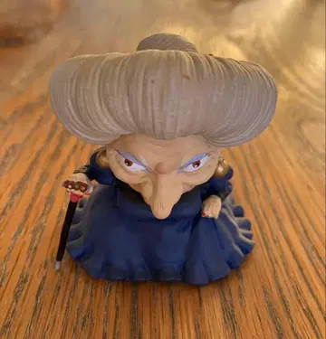 신춘 특가 선착순 센과 치히로의 행방불명 유바바 피규어 새상품급