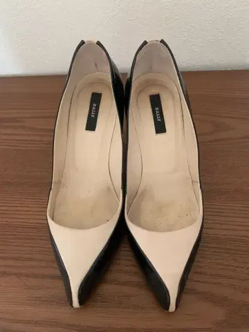 BALLY 블랙/베이지 하이힐 34 (21cm) 발리