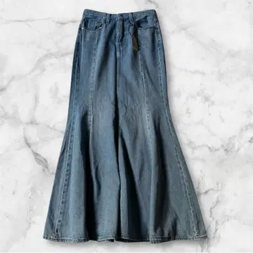 택 포함 새상품 LEVI'S 머메이드 스커트 W27