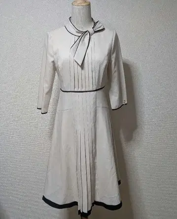 [새상품급] 아푸와이저 리셰 보타이 플리츠 원피스