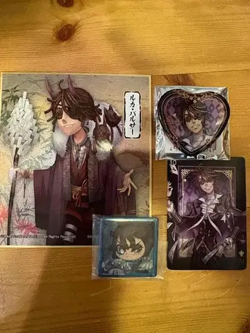 제5인격 죄수 루카 굿즈 세트 4점