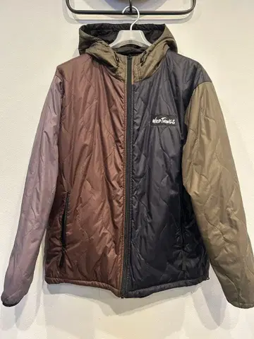 WILD THINGS x BEAMS / 별주 Quilted Parka