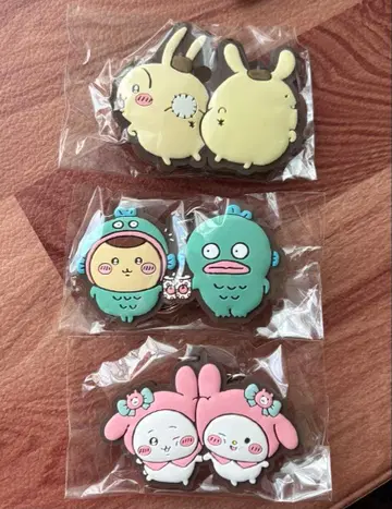 치이카와 x 산리오 콜라보 러버 키링 가챠 3점