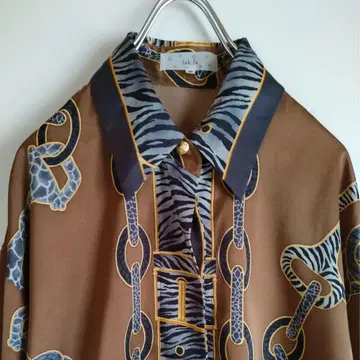 체인 패턴 스카프 패턴 패턴 셔츠 빈티지 빈티지 제브라 패턴 브라운