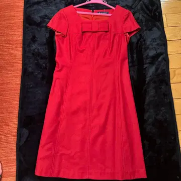 M'S GRACY 빨간색 리본 포함 반팔 원피스 38