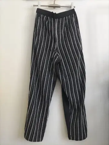 안티카 스트라이프 팬츠