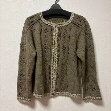 손뜨개질 올리브 그린 레이스 니트 가디건 금 버튼 골드 긴팔