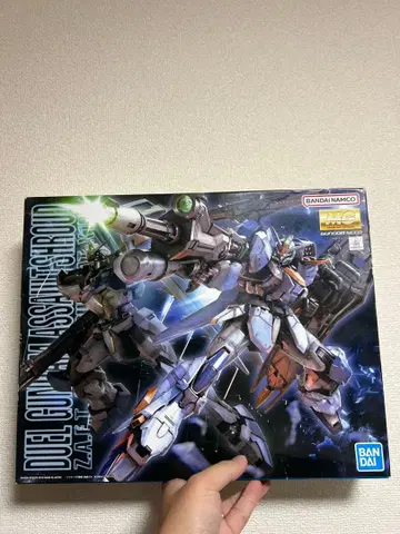 MG 1/100 듀얼 건담 어솔트 슈라우드