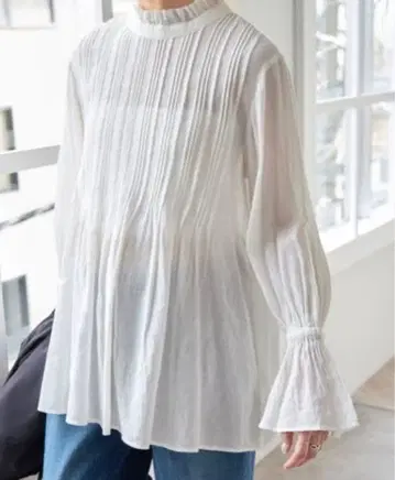 [ Spick&Span ] 코튼 조젯 핀턱 블라우스