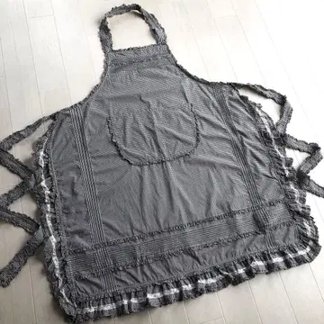 핑크하우스 화이트 x 블랙 체크 무늬 핀턱 피코프릴 에이프런 타브리에