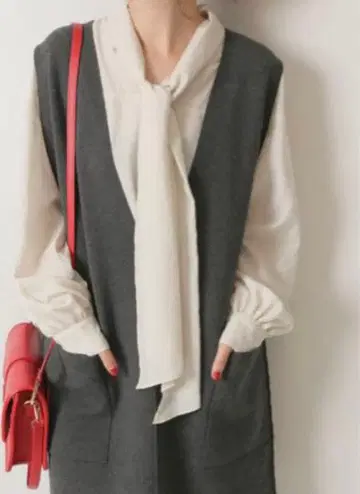 [ Spick&Span ] 2way 보타이 블라우스