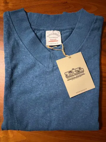 NATAL DESIGN 네이탈 디자인 V넥 T셔츠 S 사이즈