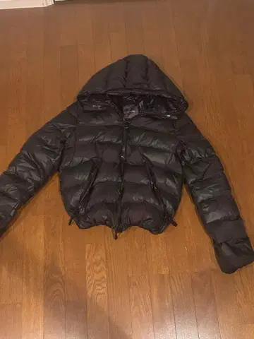 DUVETICA HYDROGEN 다운 자켓 48 블랙