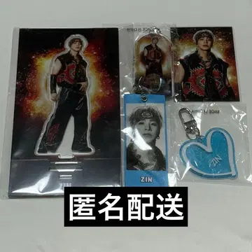 진 아크릴 스탠드 클리어 참 라메 네임 키링 메지루시 택