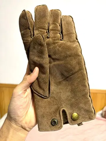 SCOTCH & SODA 브라운 보아 장갑