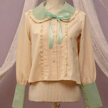 아베일 사츠키 아이 블라우스