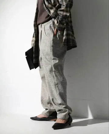 [ 새상품 ] 하운드투스 체크 테이퍼드 팬츠 사이즈 M 내추럴