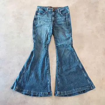 랭글러 W30 벨보텀 플레어 데님 하이라이즈 부츠 파랑 18165