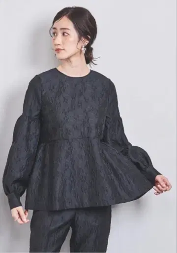 UNITED ARROWS 투톤 자카드 블라우스