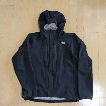 The North Face 블랙 마운틴 파카
