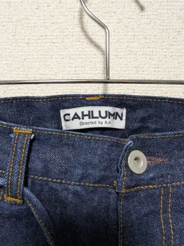 CAHLUMN 스트레이트 데님 다크 블루