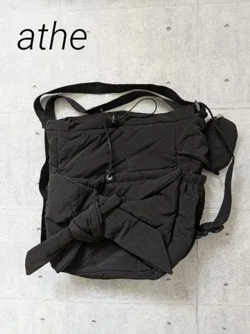 athe 아테 숄더백 파우치 포함 리본 백팩 2WAY 블랙