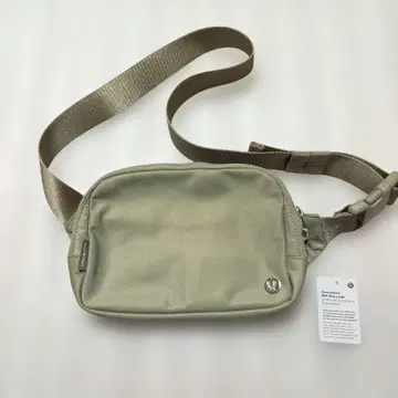 룰루레몬 Everywhere Belt Bag Large (2L)