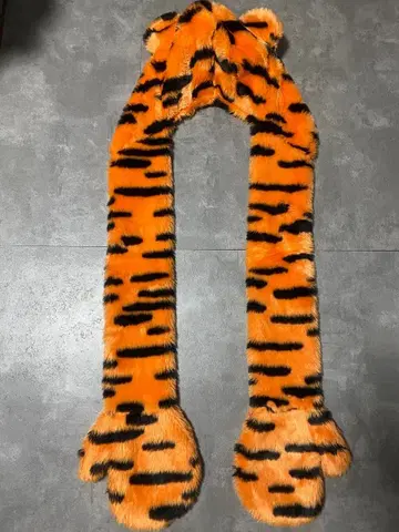 디즈니 티거 팬 캡 머플러