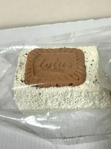 [ 미사용 새상품 ] 인기! 로터스 Lotus 쿠키 케이크 스퀴즈 순니