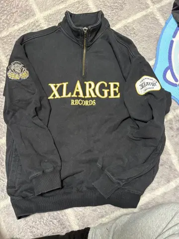 [초특가] XLARGE 블랙 집업 후드티 사이즈 L