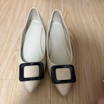 나노 유니버스 새상품 펌프스