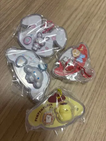 폼폼푸딩 리락쿠마 아크릴 키링 4개 세트