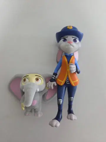 주토피아 피규어 top toy 주디 피닉