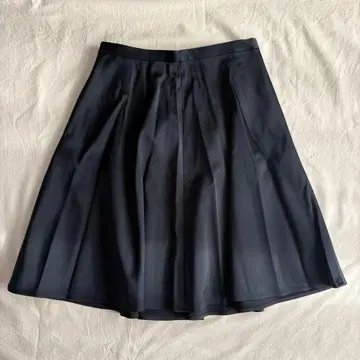 [ 미사용 새상품 ] m's select 안감 부착 플레어 스커트 네이비