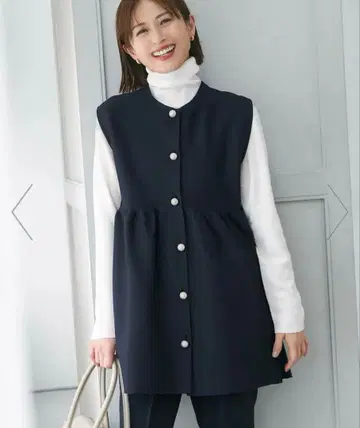 펄 디테일 니트 베스트 네이비 38