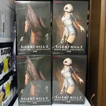 사일런트 힐 2 레드 피라미드 싱 버블 헤드 간호사 2종
