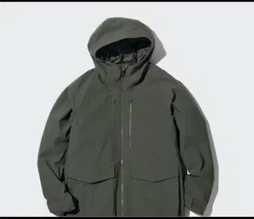 올리브색 UNIQLO 하이브리드 다운 후드티