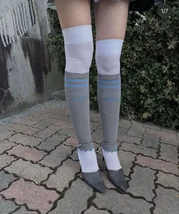 치나츠 아오야마 x UMBRO 레그 커버