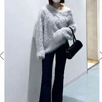 [ THROW ] SLANT NECK MG 상의