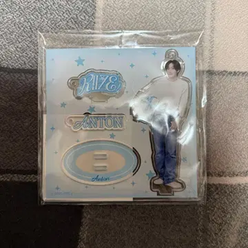 앤톤 아크릴 스탠드