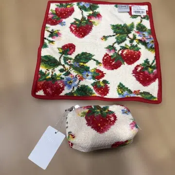 [미사용 새상품] FELLER 스트로베리 필드 미니 파우치 타월 손수건