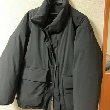 블랙 다운 자켓 2 포켓