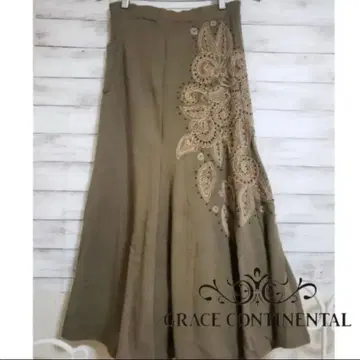 그레이스 콘티넨탈 자수 롱 스커트