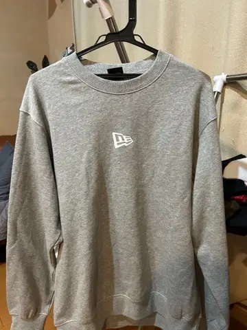 뉴에라 트레이닝복