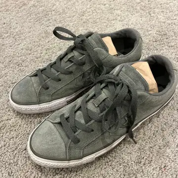 24cm CONVERSE 카키 스웨이드 스니커즈