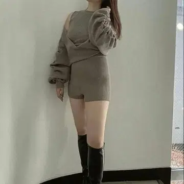 GYDA 암 개더 레이어드 니트 올인원 카키